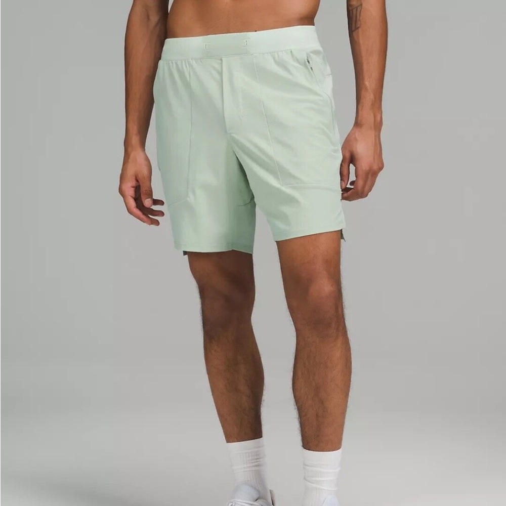 Lululemon Men’s “License To Train”Short 7” Inseam Linerless (S) *SOLD OUT*